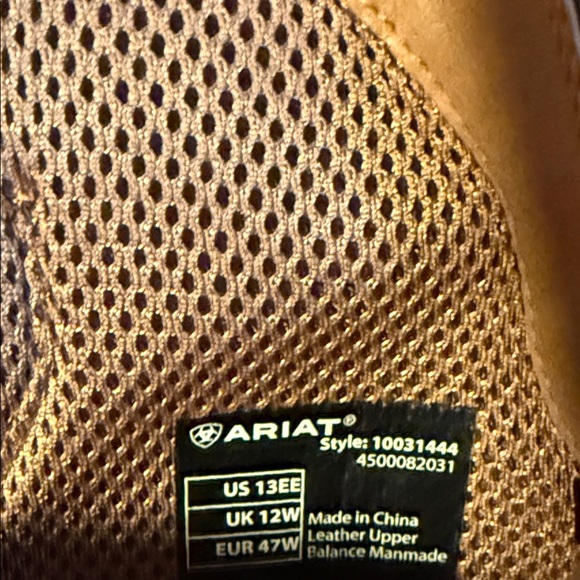 Ariat Men's Classic Brown Cowboy Boots - Picture 6 of 6